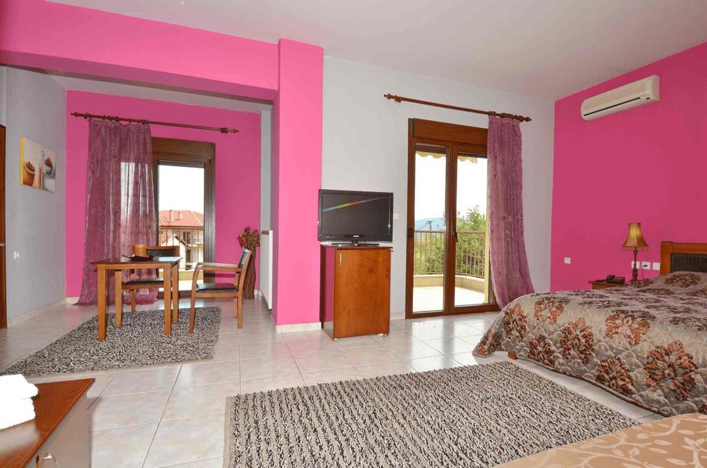 Hotel Philippion Loutraki  Exterior photo