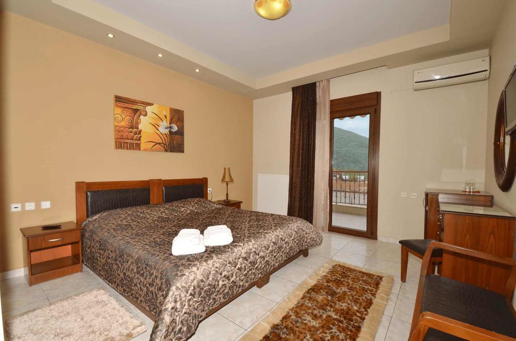 Hotel Philippion Loutraki  Exterior photo