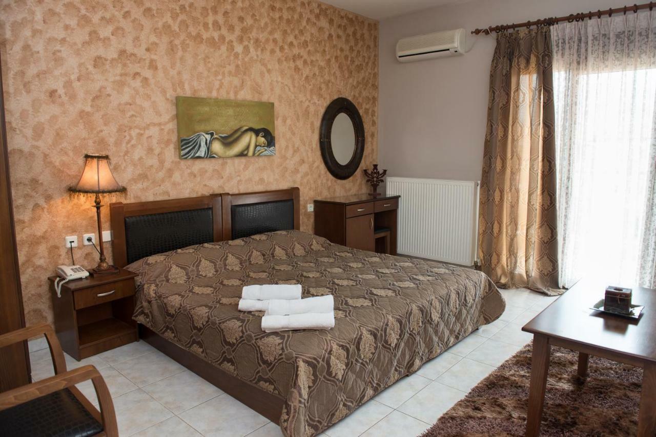 Hotel Philippion Loutraki  Exterior photo