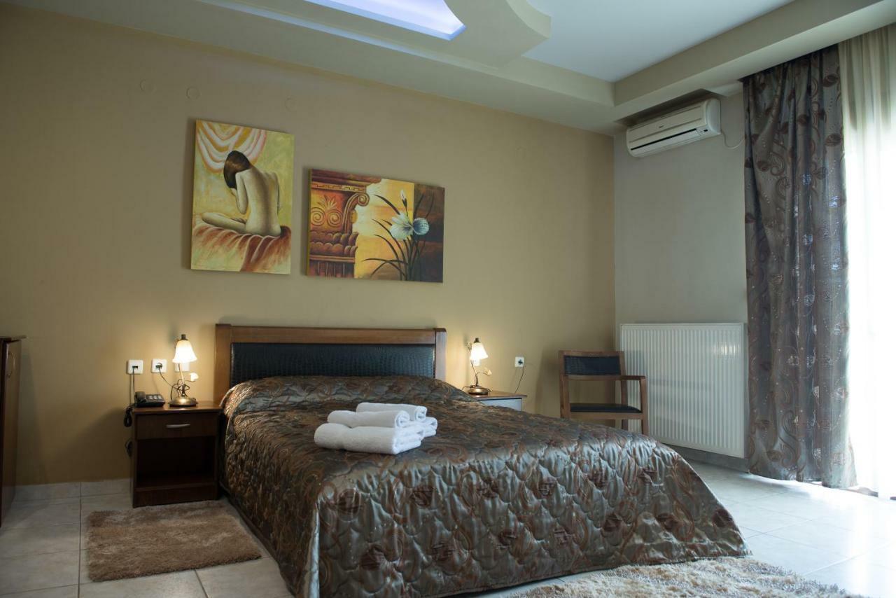 Hotel Philippion Loutraki  Exterior photo